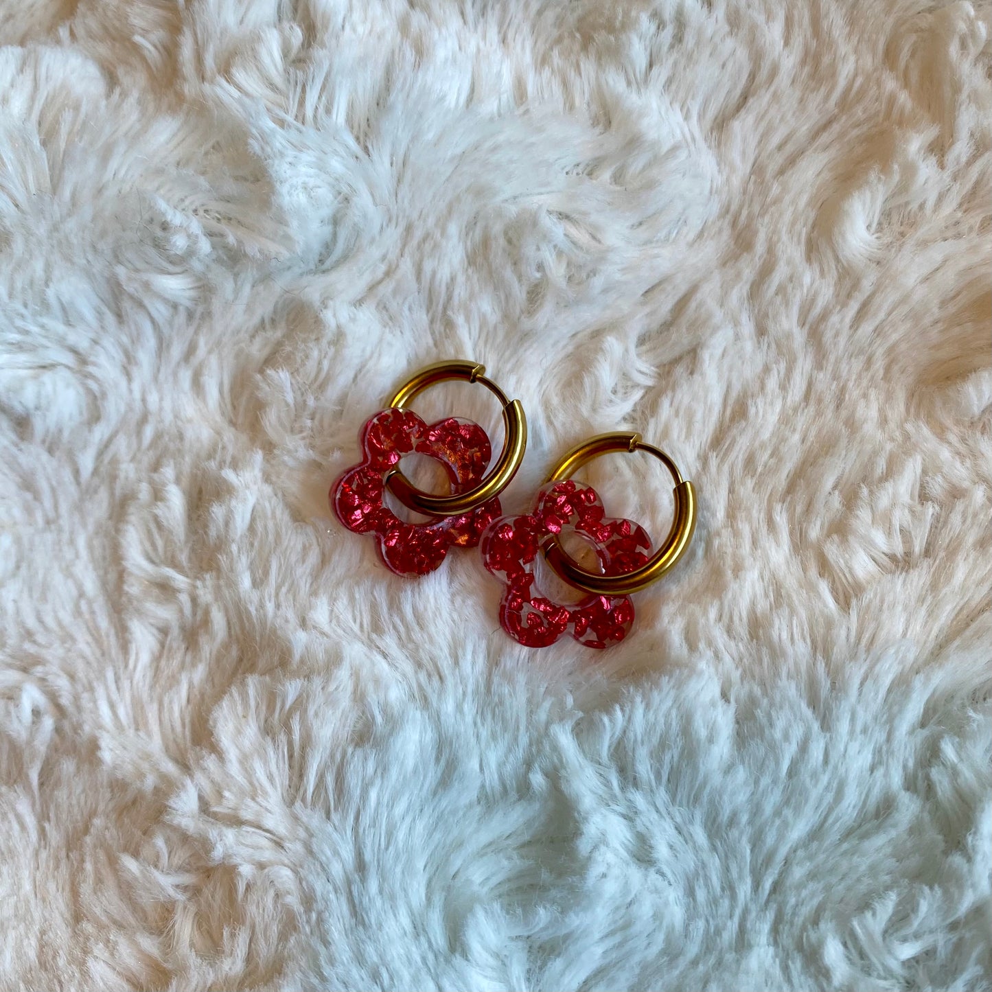 Boucles d’oreilles Camélia - Cristaux rouges