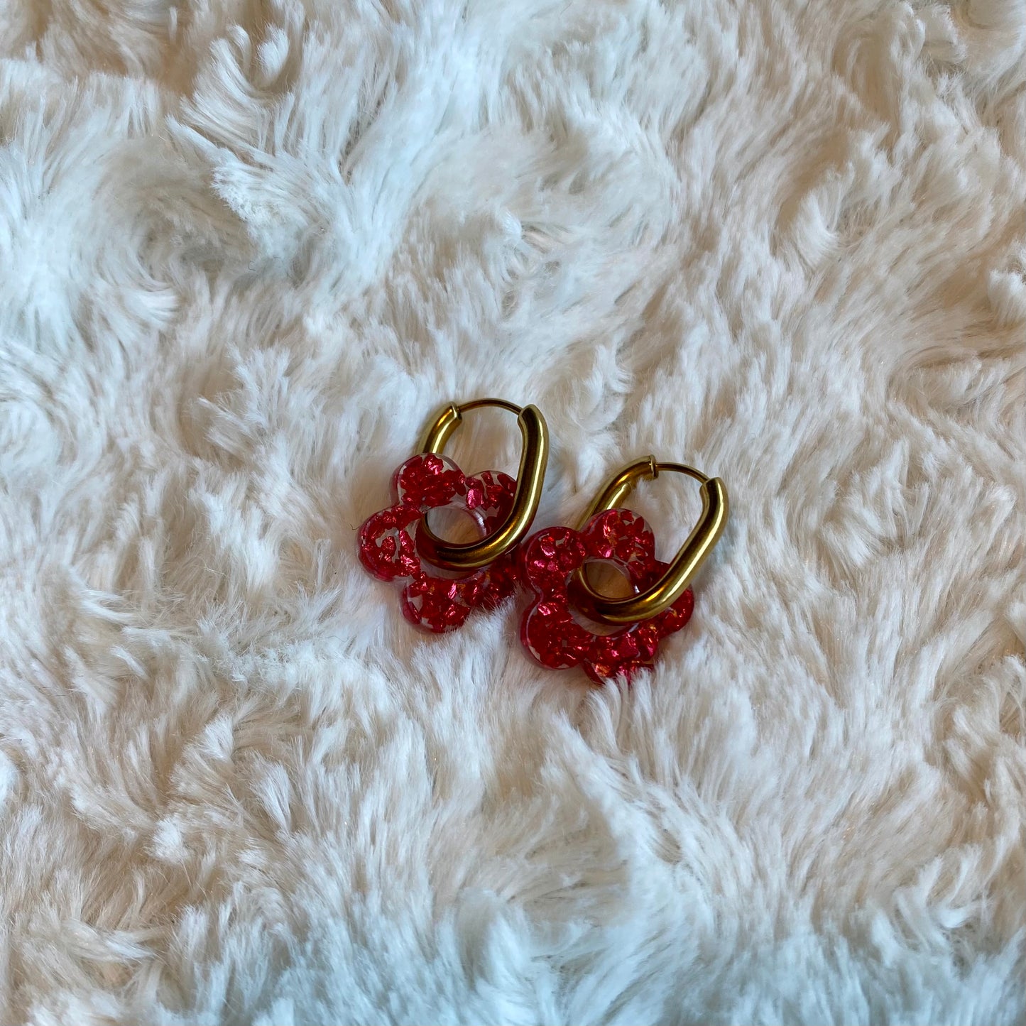 Boucles d’oreilles Camélia - Cristaux rouges